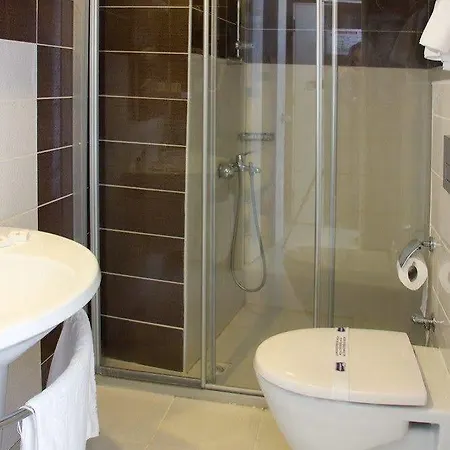 Otel Atlas Konaklı
